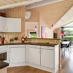 Nyaraló Naimi - 30km From The Sea By Interhome
